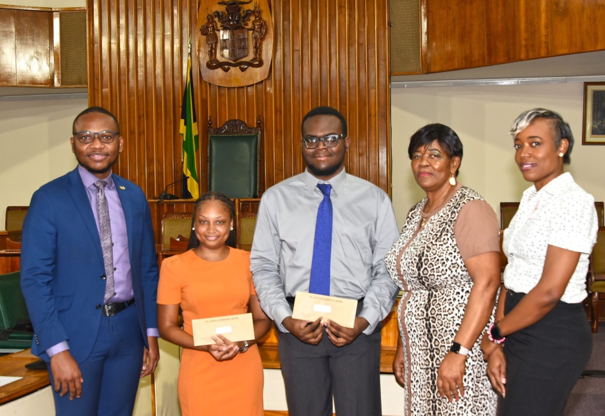 PHOTOS: Induction of Parliamentary Interns