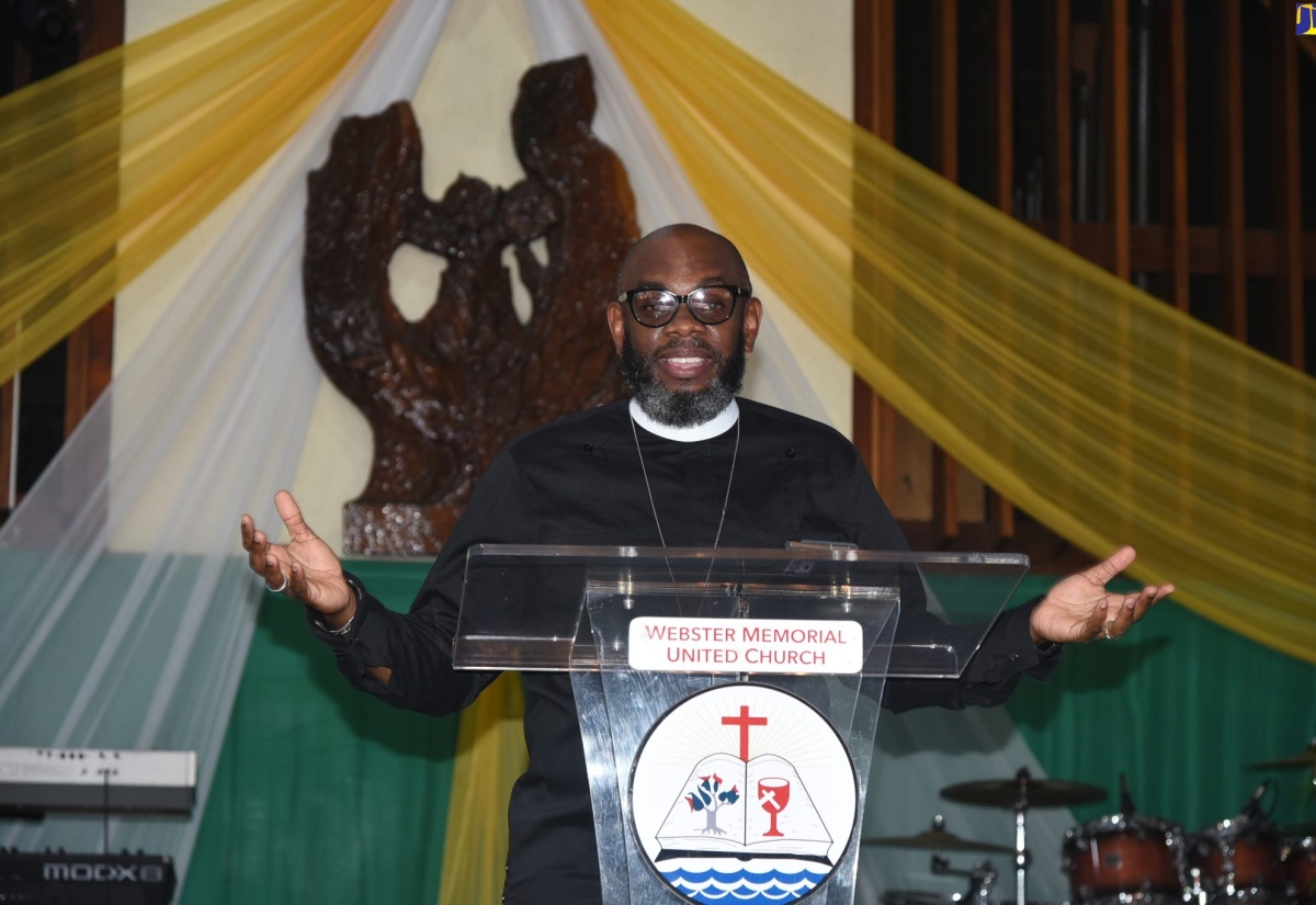 Rev. Astor Carlyle, Imparts the Word with Excellence