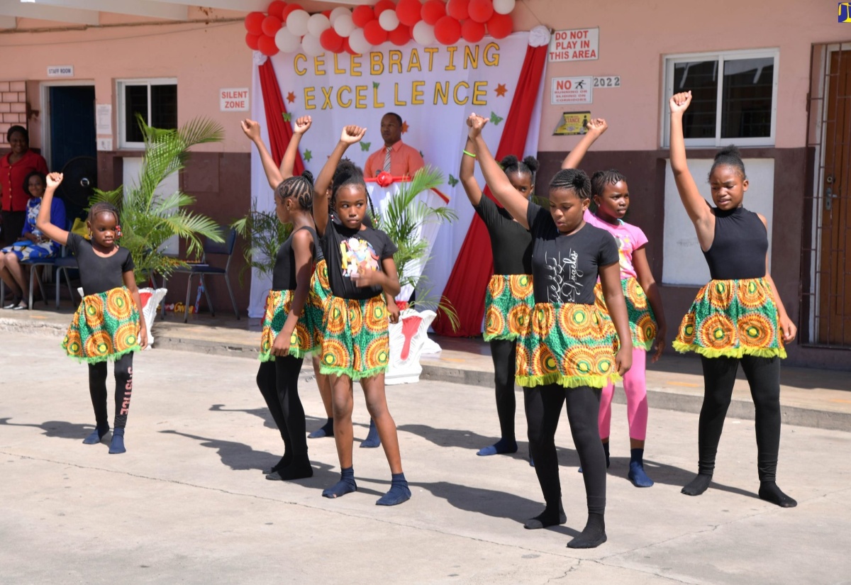 PHOTOS: Portsmouth Primary School Celebrates Excellence