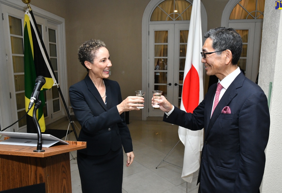 PHOTOS: Farewell Reception for Japanese Ambassador
