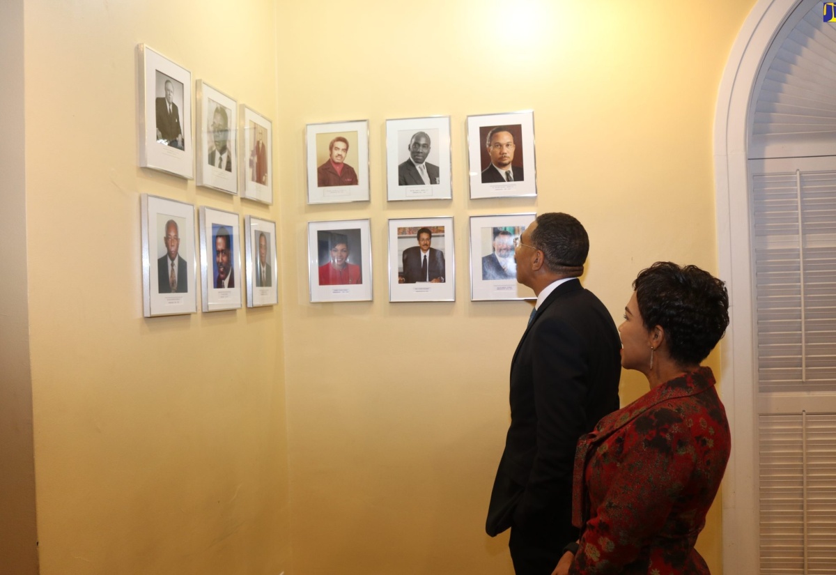 PHOTOS: PM Visits Jamaican Embassy in Washington DC