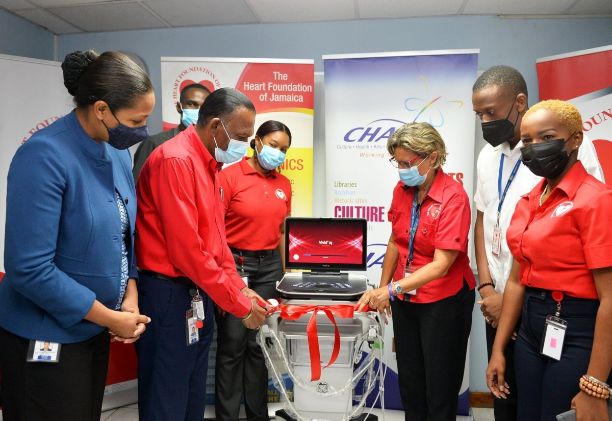 Heart Foundation Gets ECG Machine