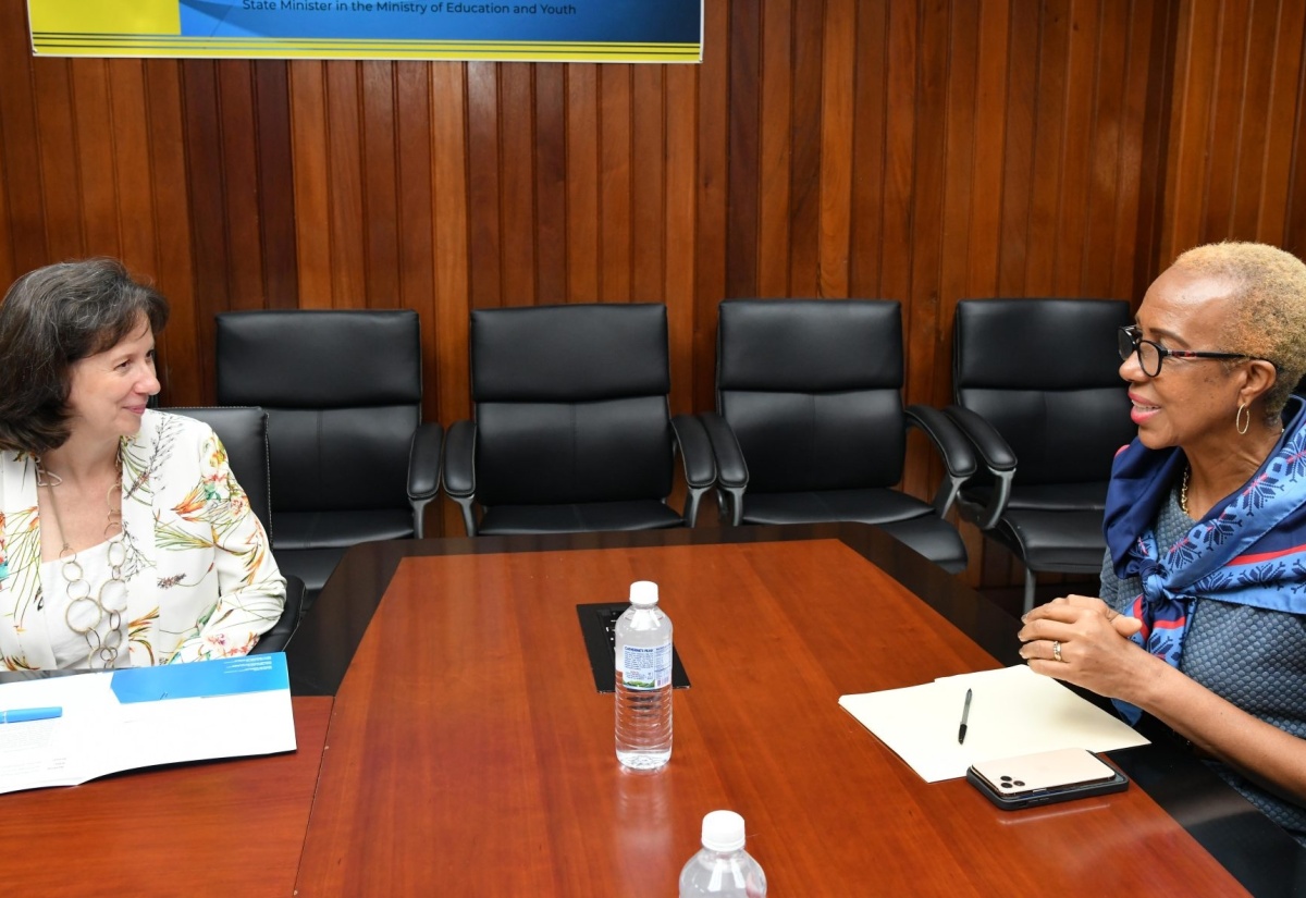 PHOTOS: UNICEF Rep Calls on Minister Williams
