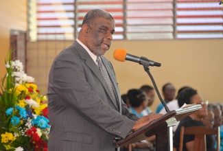 Regional Director, South East Regional Health Authority, Errol Greene, brings greetings during the Bustamante Hospital for Children’s 60th Anniversary Thanksgiving Service at the Boulevard Baptist Church in Kingston on Sunday (November 5).

