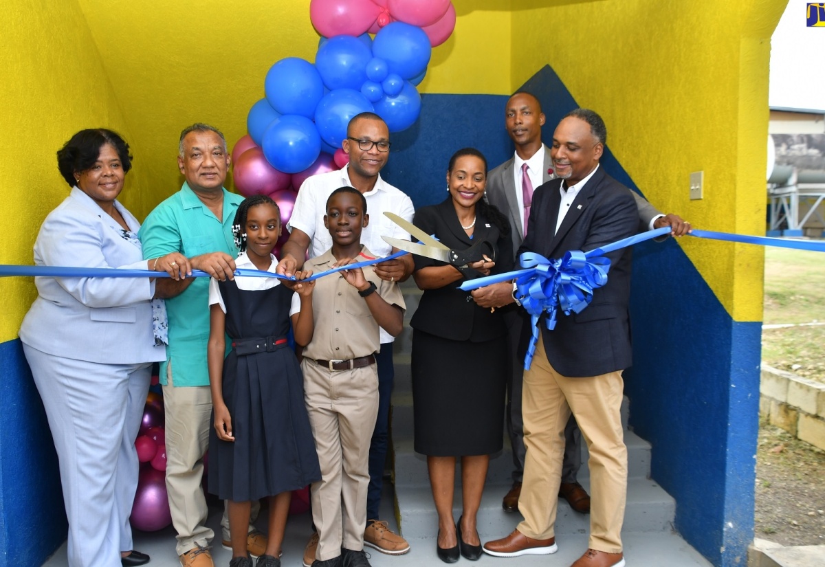 Grange Hill Primary School Gets New Classroom Block