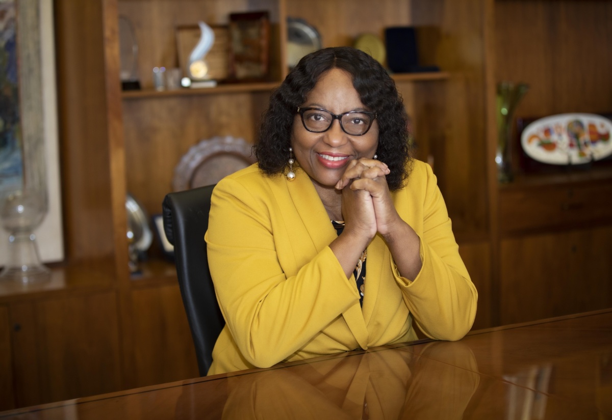 The late Dr. Carissa F. Etienne, former  Director of PAHO and Regional Director of the World Health Organization (WHO). 