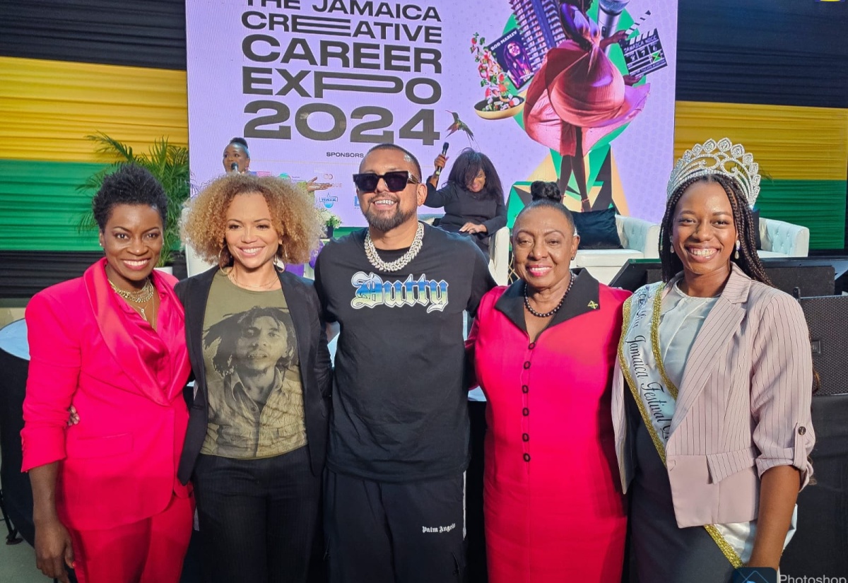 Minister of Culture, Gender, Entertainment and Sport, Hon. Olivia Grange (second right), and Grammy winner, Sean Paul (centre), at the annual Jamaica Creative Career Expo. The event was held at the Jamaica Conference Centre on Wednesday (February 21). With them (from left) are: National Director, Jamaica Creative Unit, Ministry of Culture, Gender, Entertainment and Sport, Marisa Benain; Actress, Sundra Oakley, and Miss Jamaica Festival Queen 2023, Aundrene Cameron.

