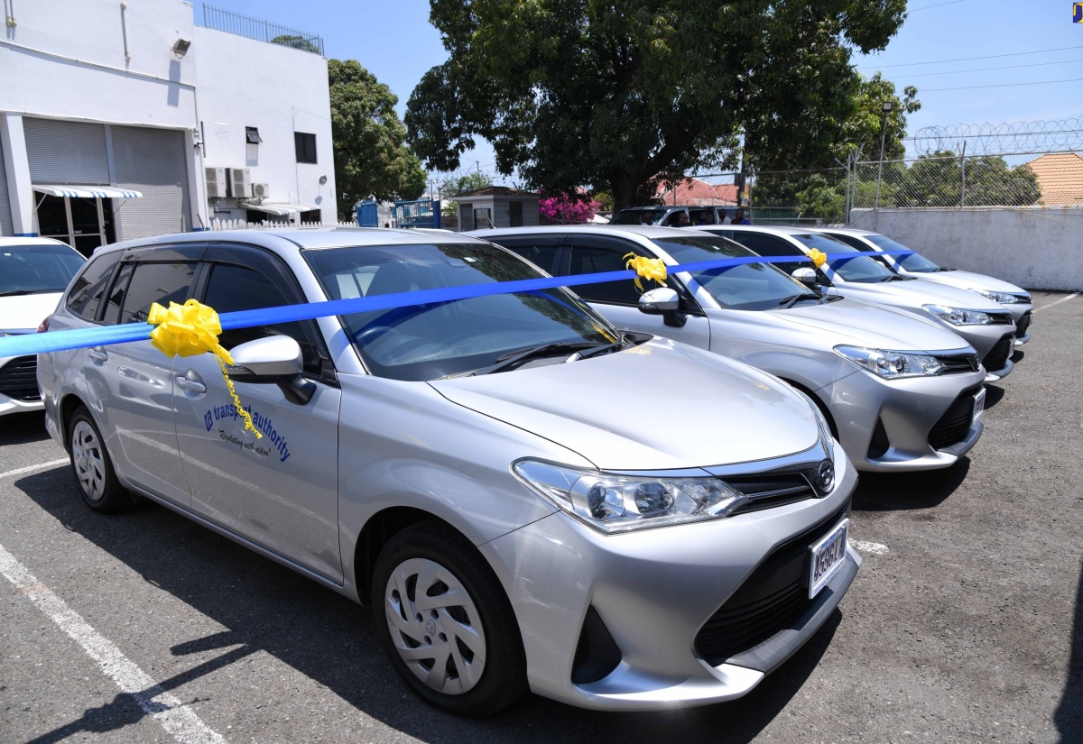 Transport Authority Gets 12 Motor Cars to Improve Monitoring of Sector