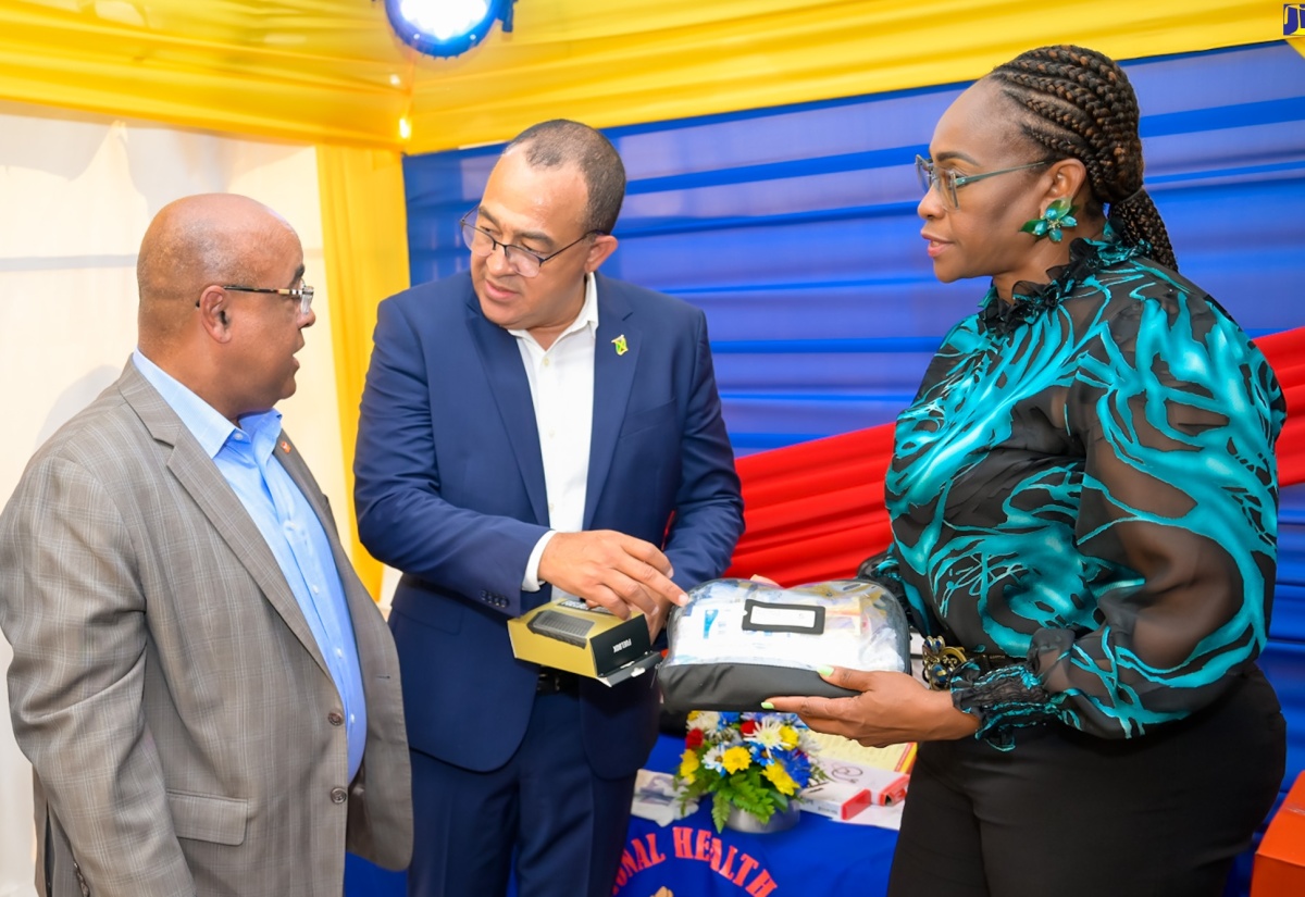 Health Sector Receives US$3 Million from Direct Relief