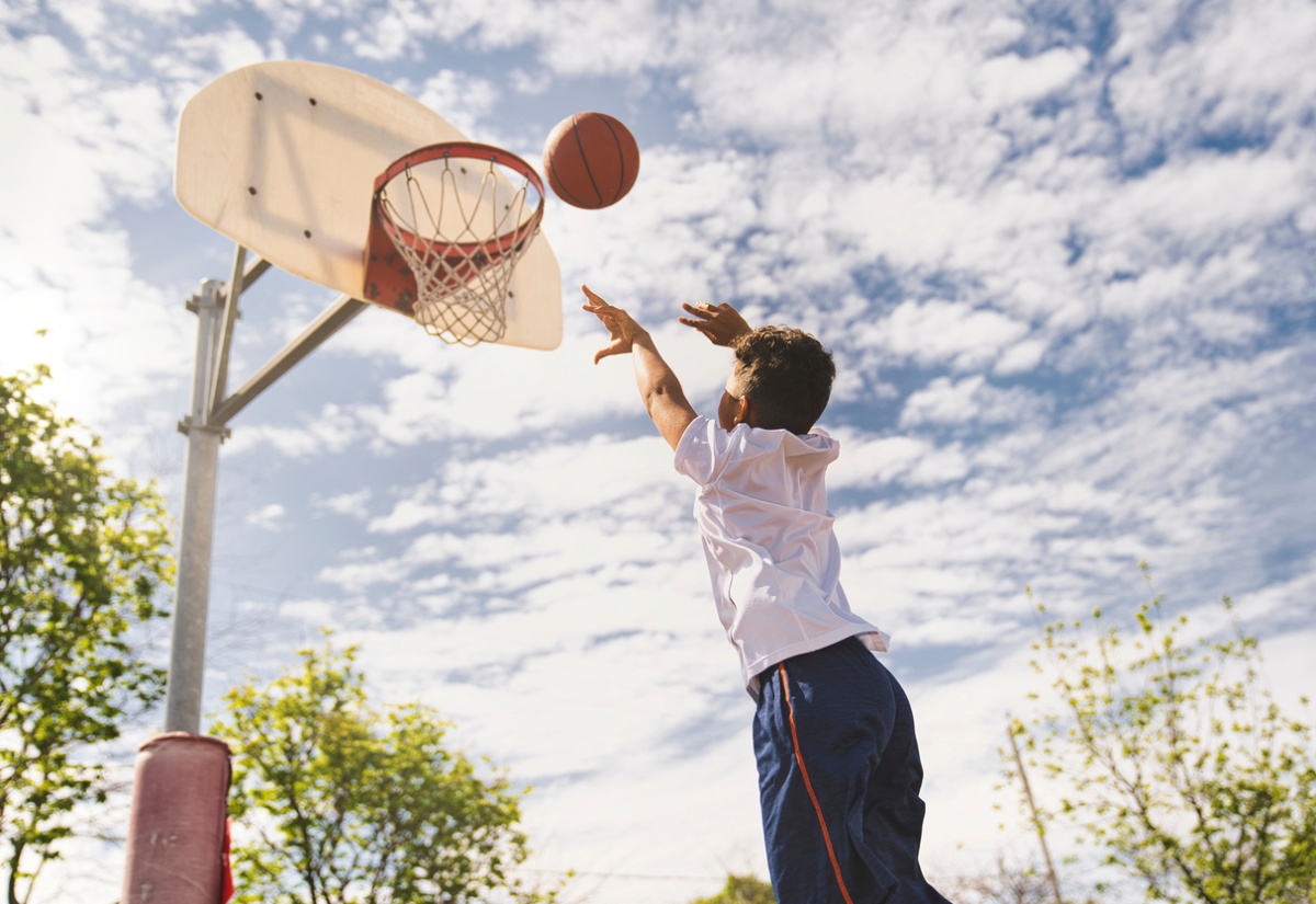 ‘Shoot Hoops, Not Guns’ Basketball Initiative Hailed as an Effective Crime Prevention Strategy