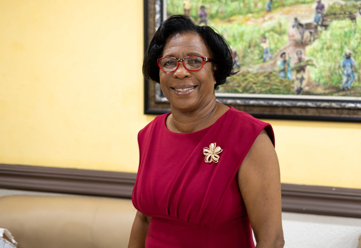 Dr. Cynthia Munroe to Receive Badge of Honour on October 21